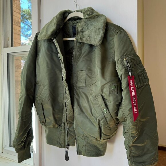 New Alpha Industries Bomber Jacket B15 Flight Fur Collar Nylon in Green - Picture 9 of 17